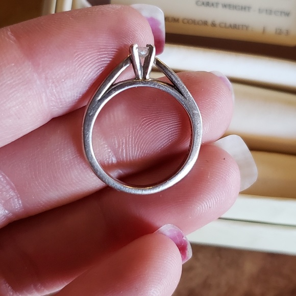 Platinaire promise ring obo - Picture 2 of 7